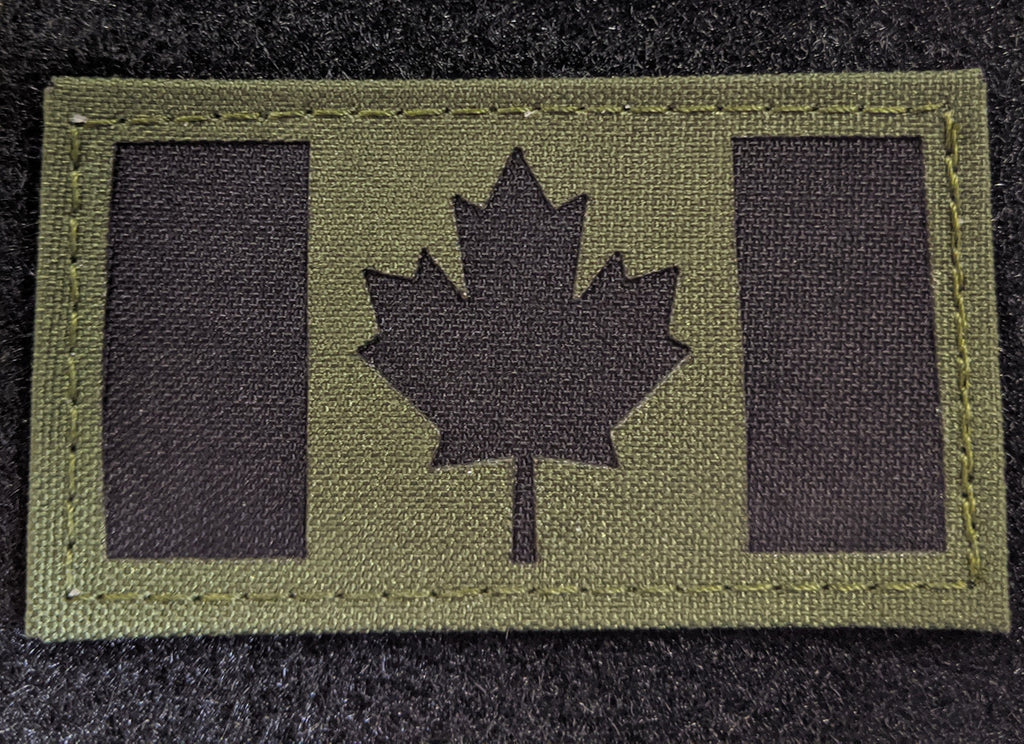 2 Patch Ricamati Bandiera Canada Quebec E Metis Infinito - Iron-On 7x4,5 Cm, 100% Poliestere, Made In France